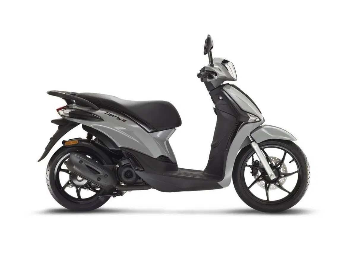 Piaggio Liberty 50 3V S (2021 - 24) (2)