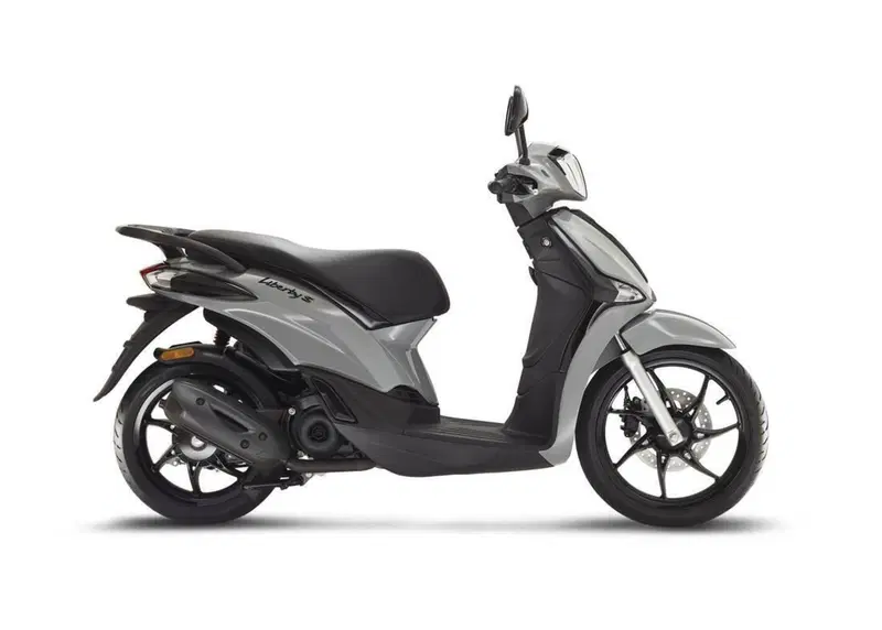 Piaggio Liberty 50 3V S (2021 - 24) (2)