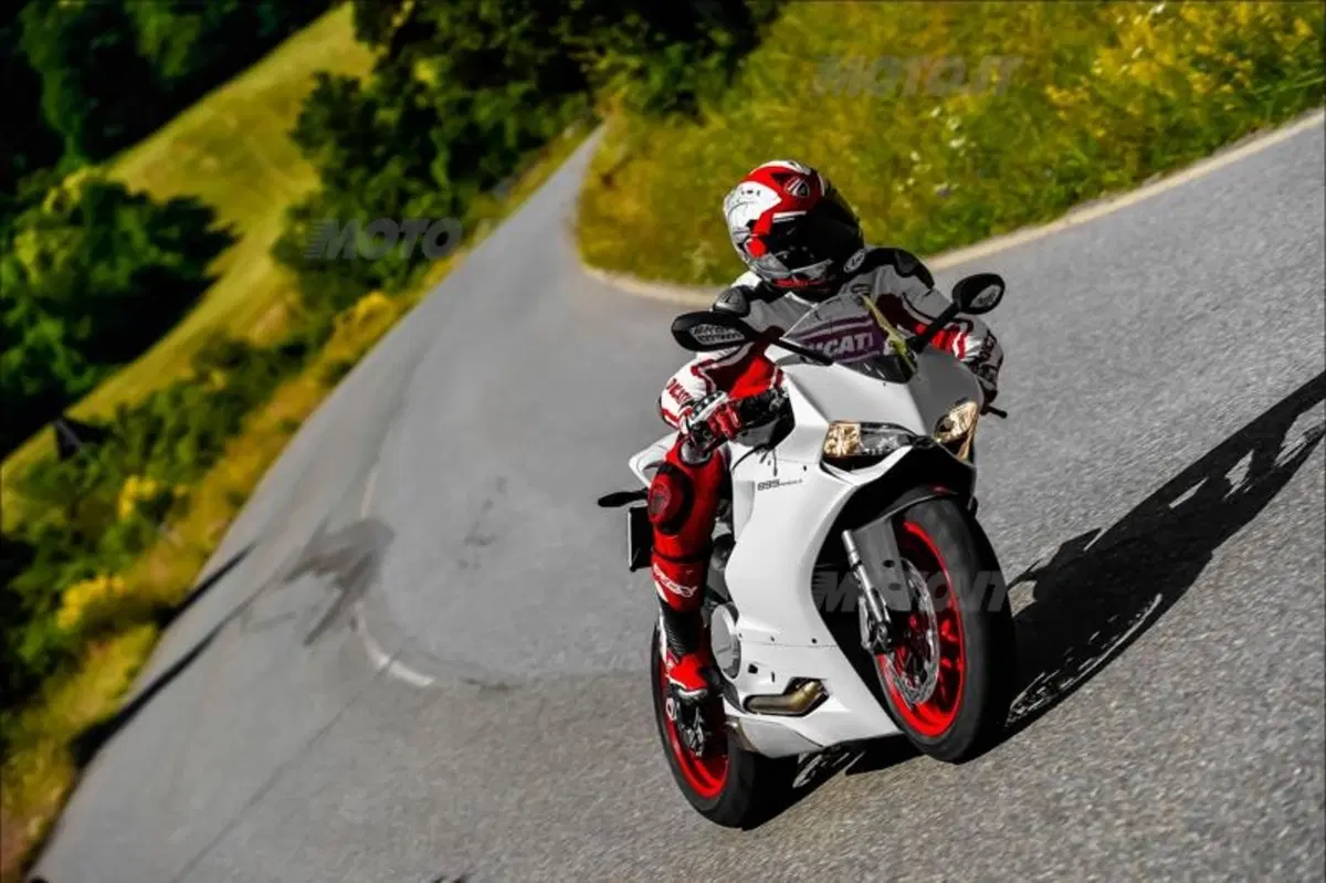 Ducati Panigale 899, ha debuttato a Francoforte (22)