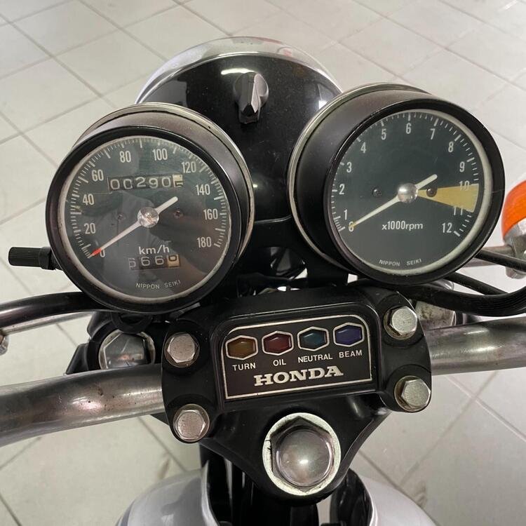 Honda CB 350 Four (3)