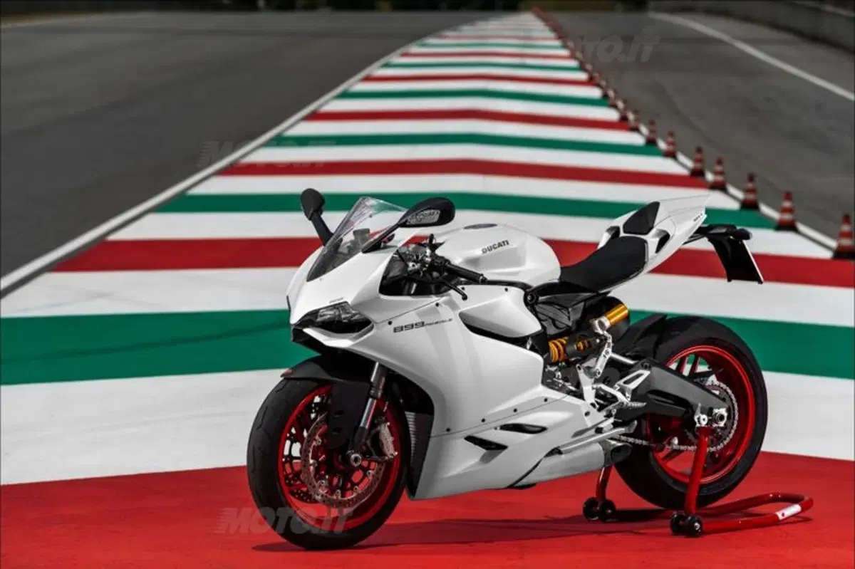 Ducati Panigale 899, ha debuttato a Francoforte (41)
