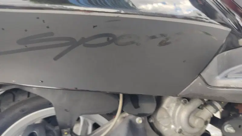 Aprilia Atlantic 300 (2010 - 14) (7)