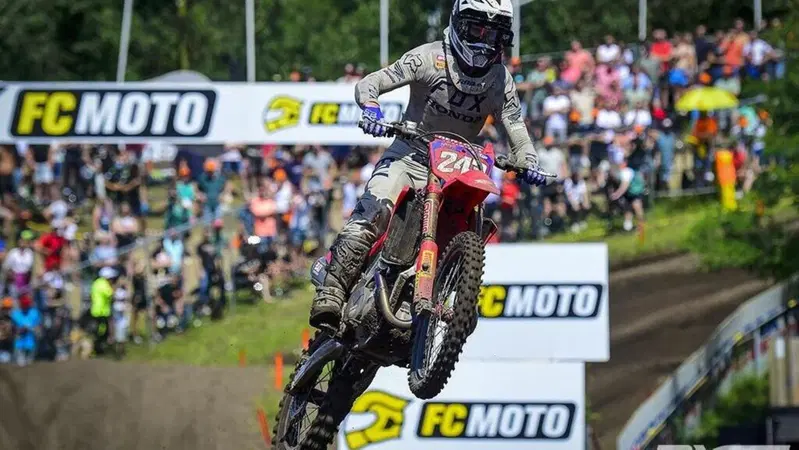 MXGP 2021. Tim Gajser vince il GP d'Olanda, secondo Tony Cairoli