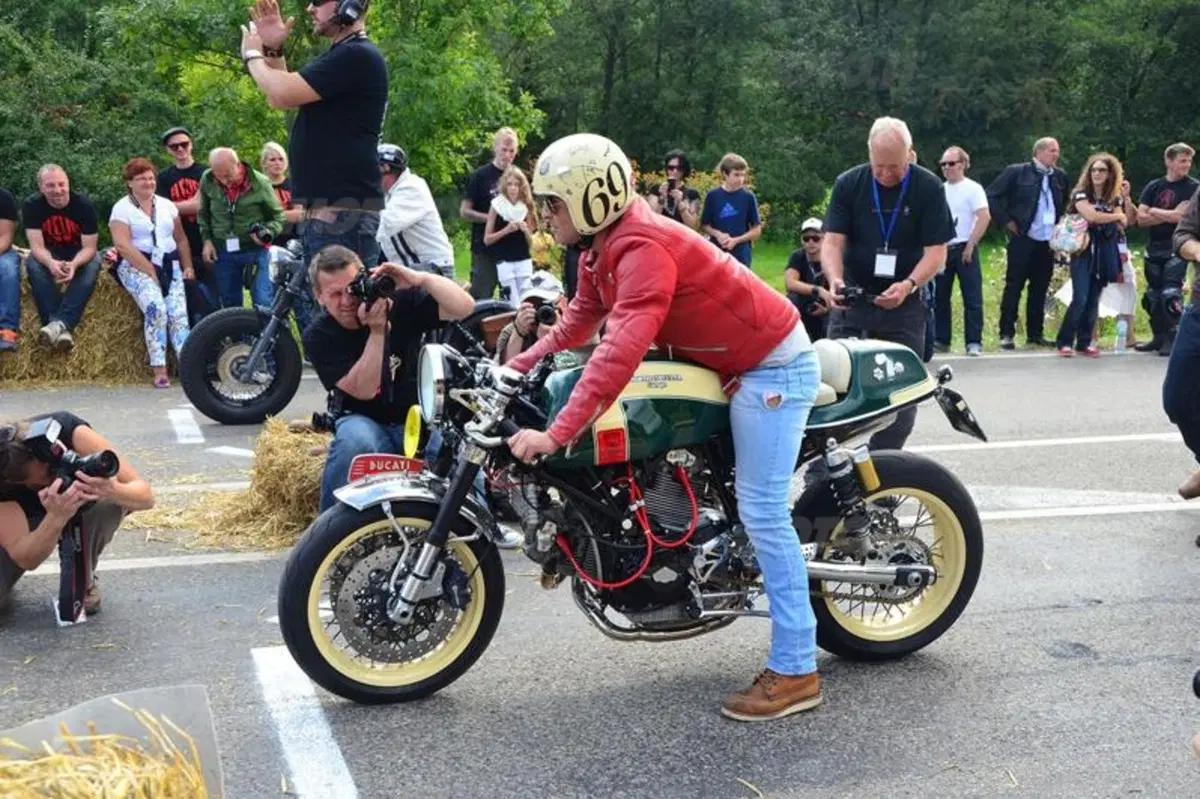 Glemseck 101, il super raduno Cafè Racer raccontato da Free Spirits (38)