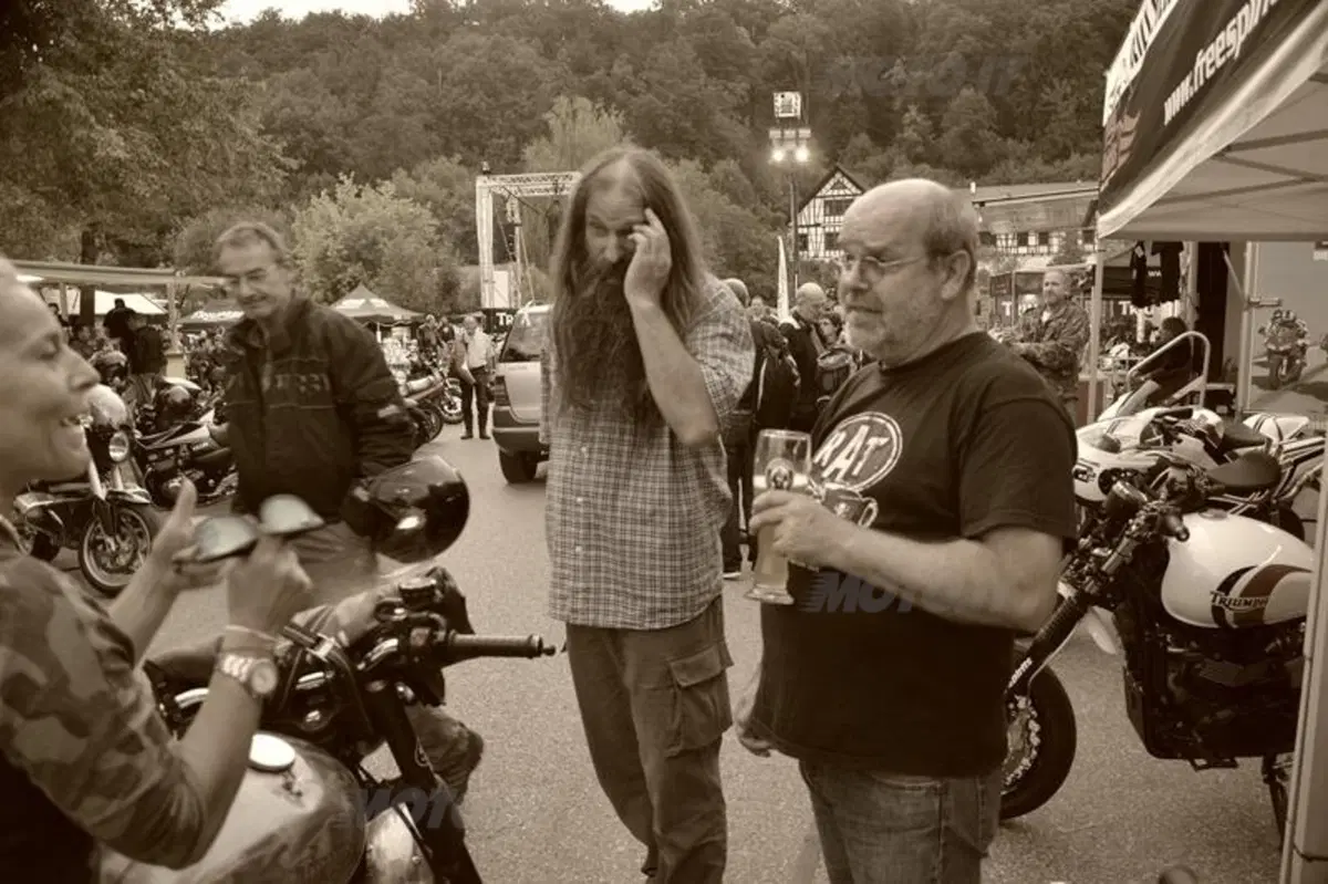 Glemseck 101, il super raduno Cafè Racer raccontato da Free Spirits (40)
