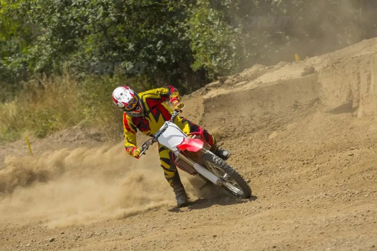 Honda CRF 250 2014 (4)