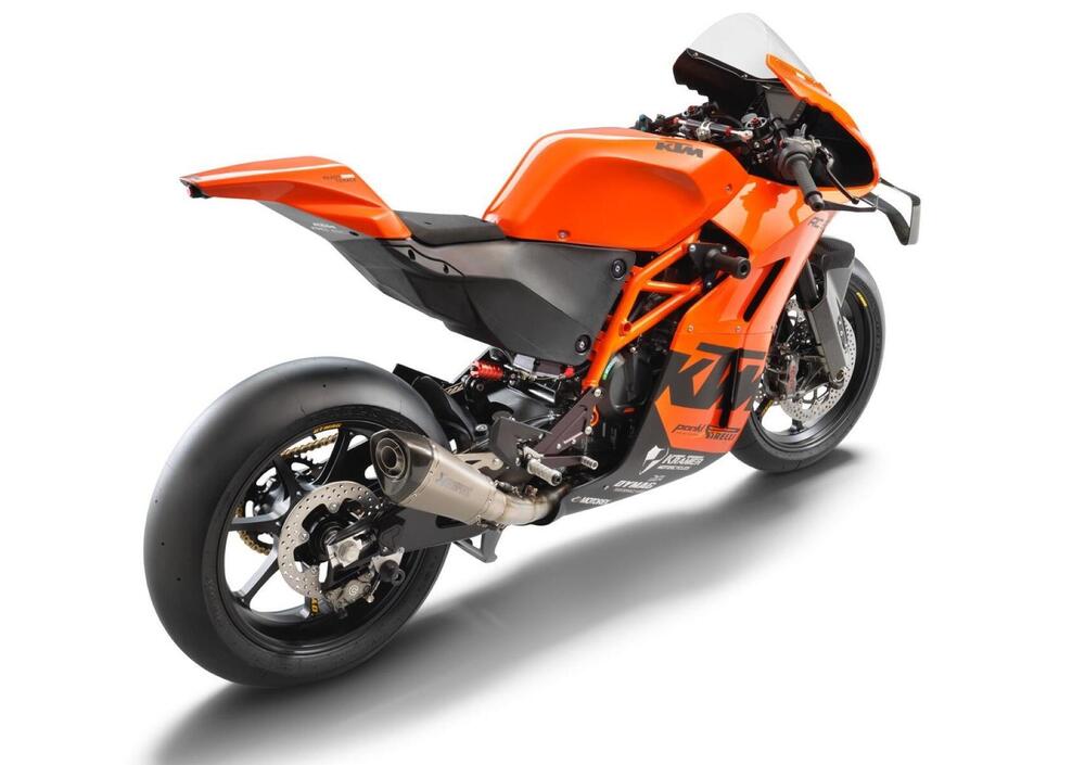 KTM RC 8C 890 (2021 - 22) (3)