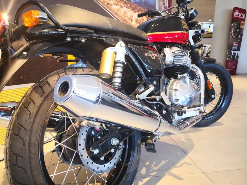 Royal Enfield Interceptor 650 (2021 - 26) (8)