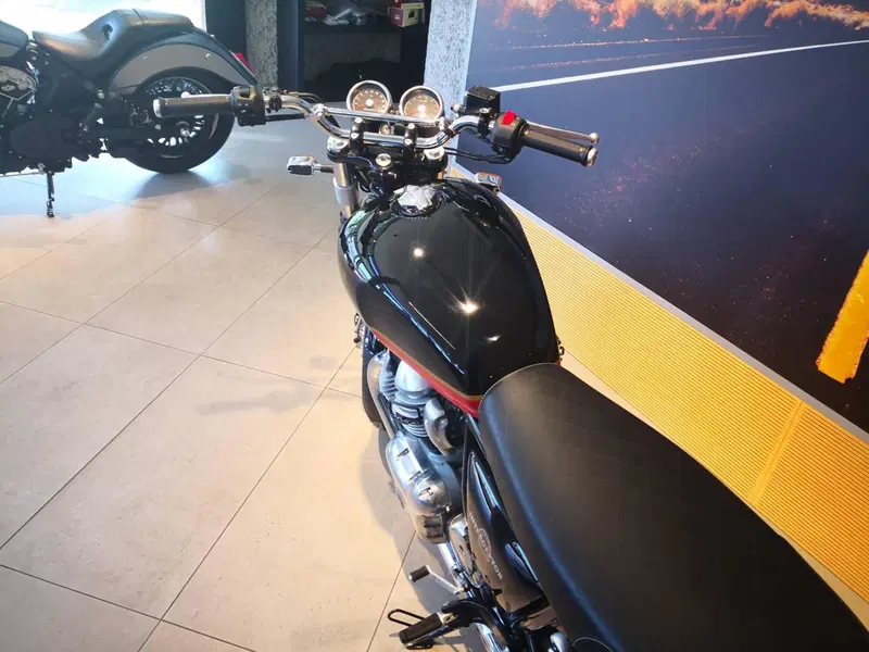 Royal Enfield Interceptor 650 (2021 - 26) (15)
