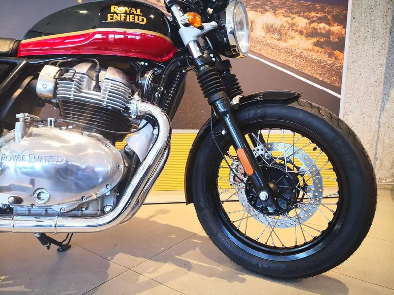 Royal Enfield Interceptor 650 (2021 - 26) (6)