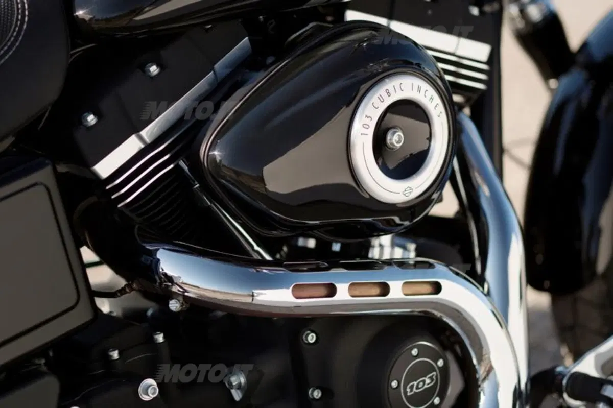 Harley-Davidson Dyna Fat Bob (16)