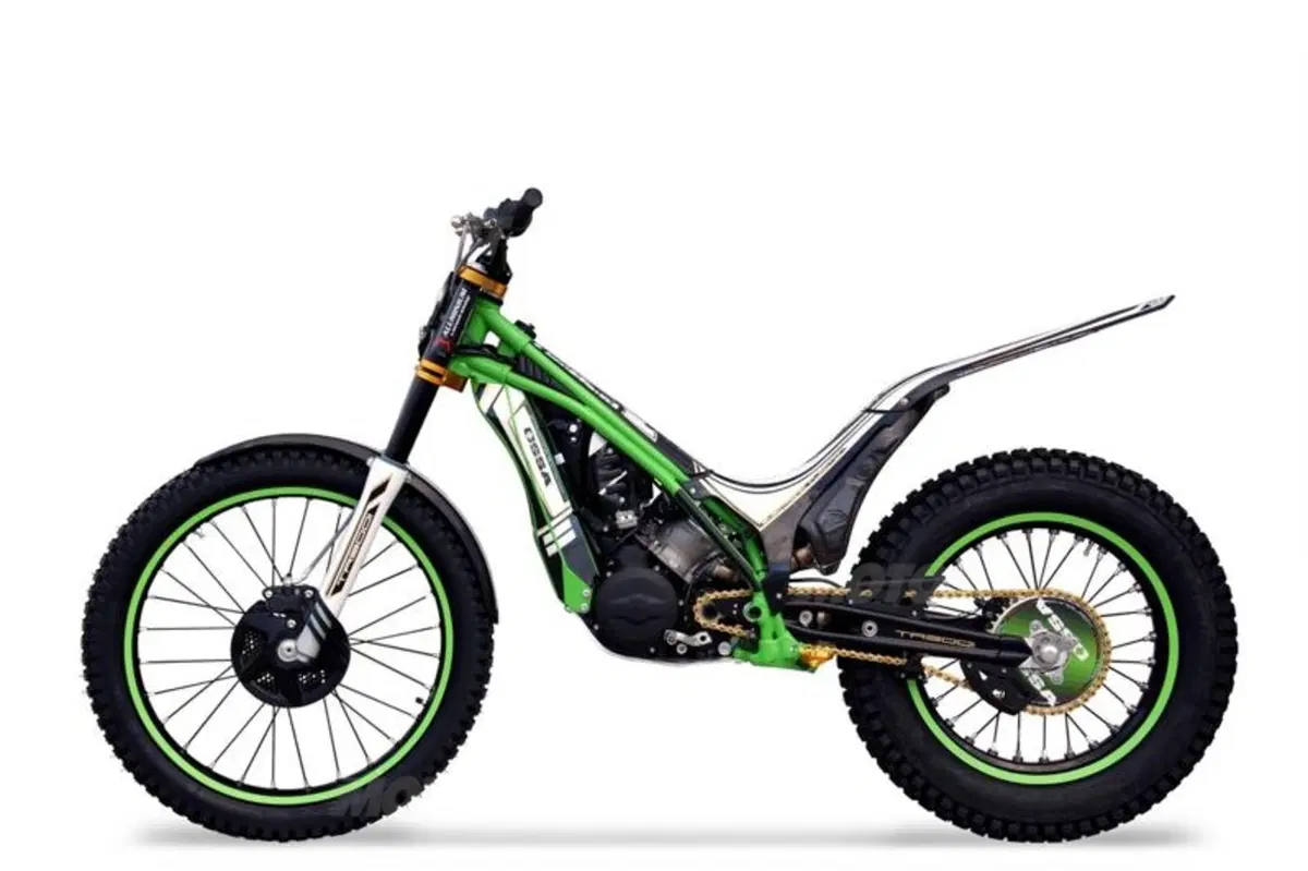 Ossa TR300I (10)