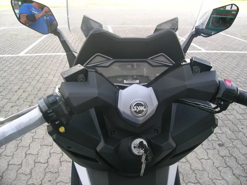 Sym Cruisym 300 (2021 - 24) (5)