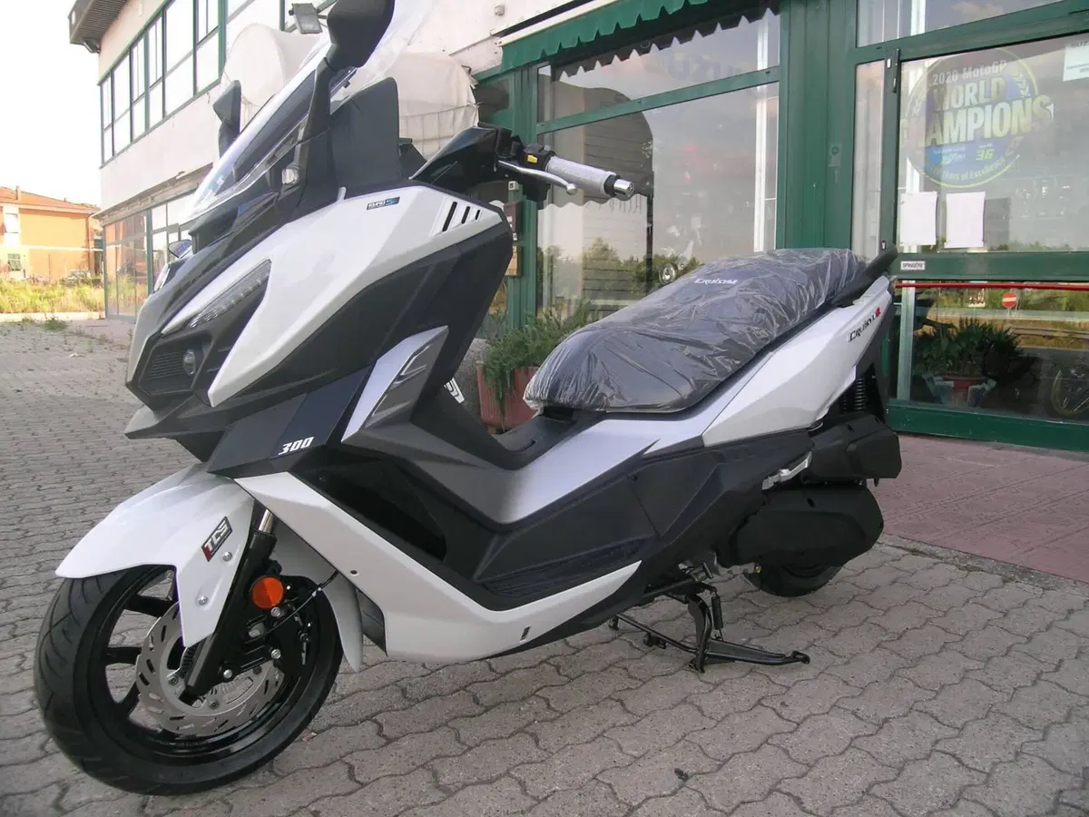 Sym Cruisym 300 (2021 - 24)