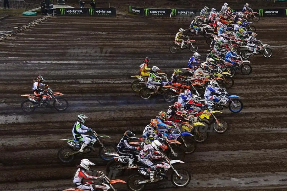 Le foto più spettacolari del GP del Benelux (65)