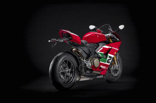 Ducati Panigale V2 Bayliss 1st Championship 20th Anniversary: una replica per il campione  (2)