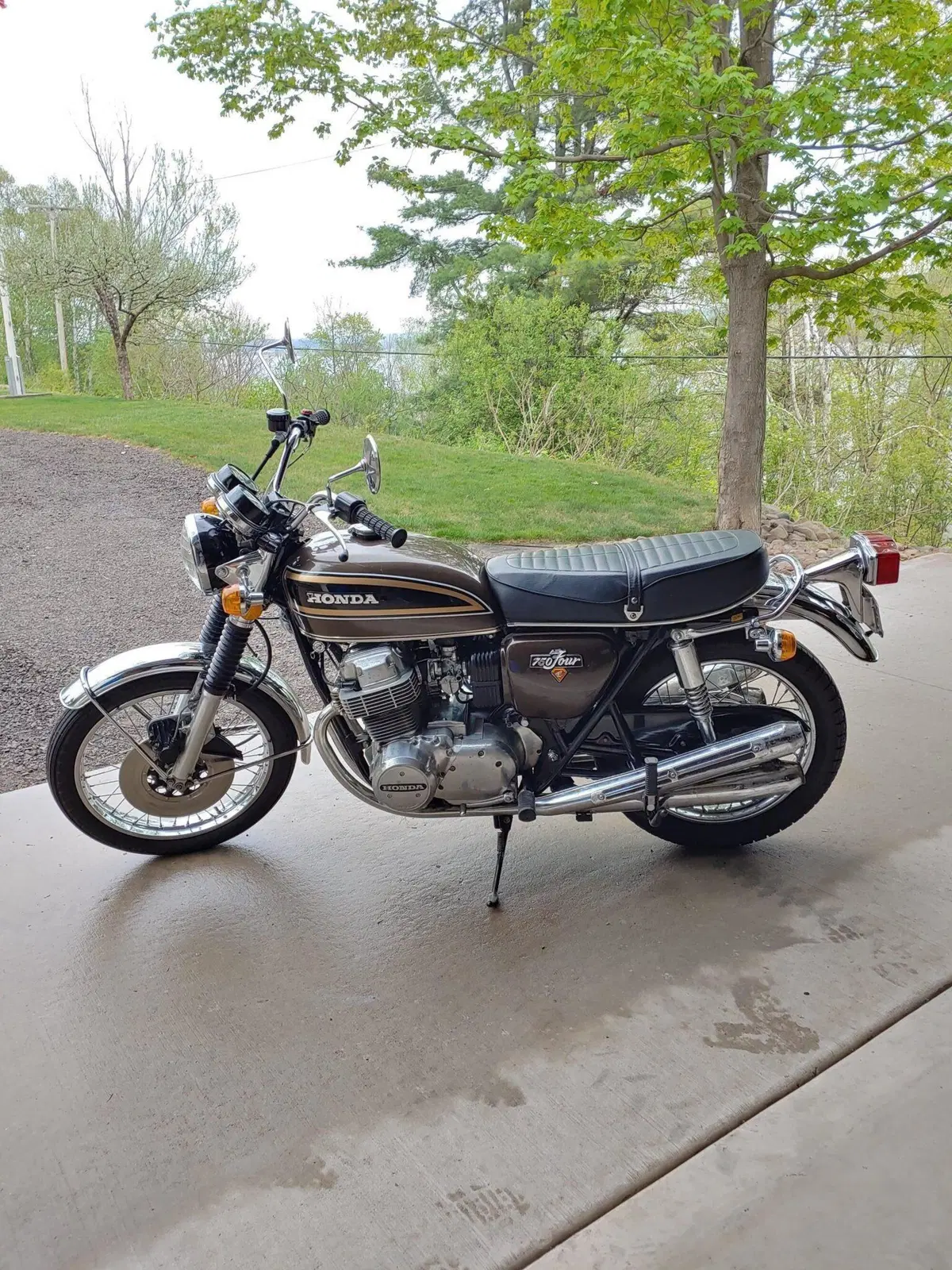 Honda CB750 Four, due esemplari all'asta (6)