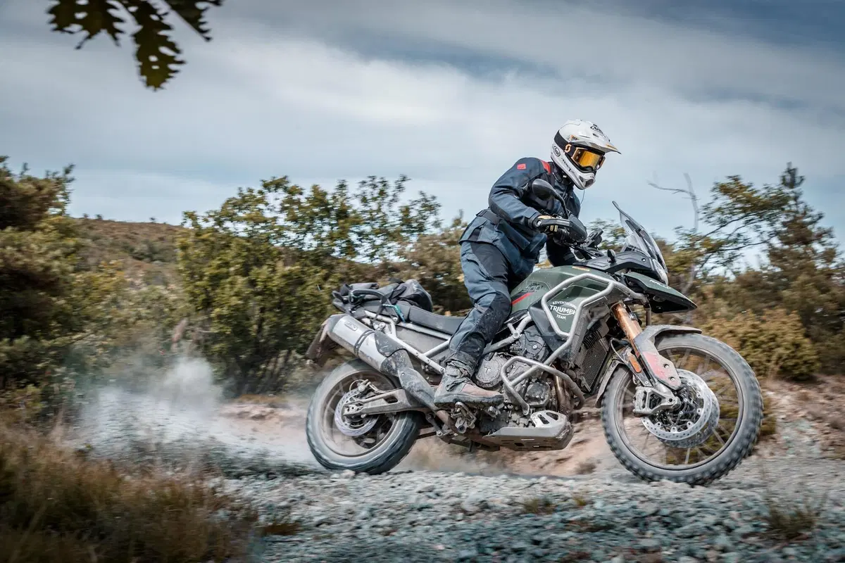Il Tiger Team di Moto.it alla Pavia-Sanremo con la Rally 900: è stato enduro vero!