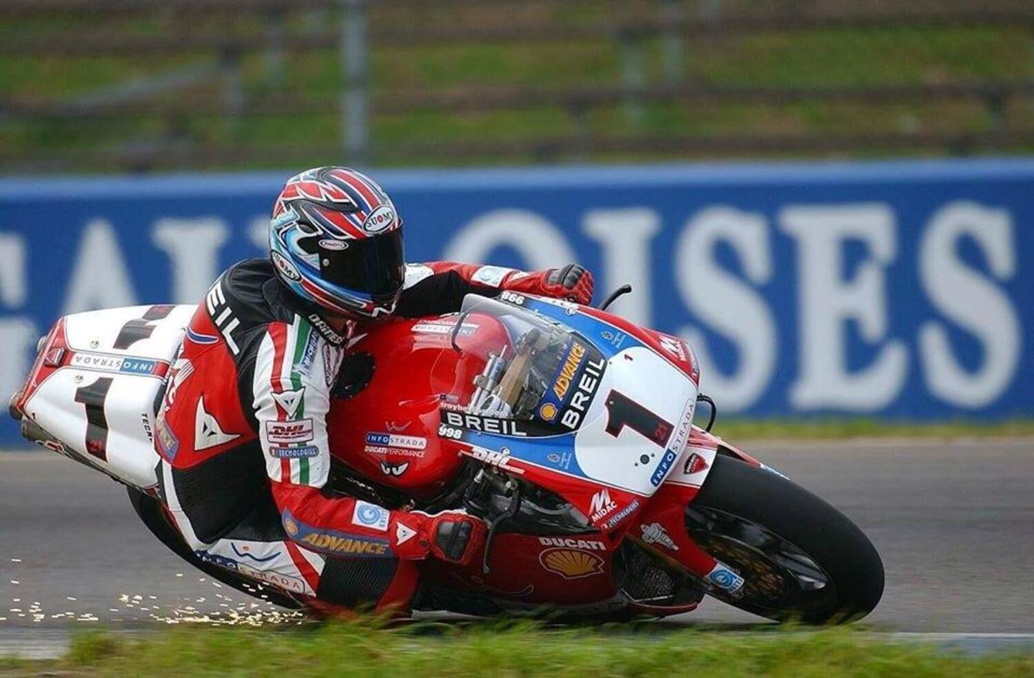 Tutte le Ducati di Troy Bayliss, da corsa e stradali. E un nostro video