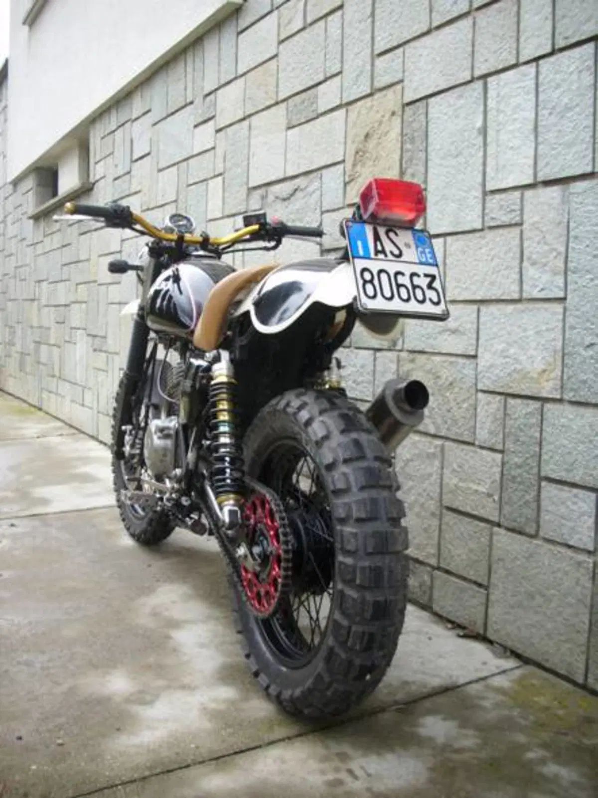Le Strane di Moto.it: Suzuki TU 250 XX