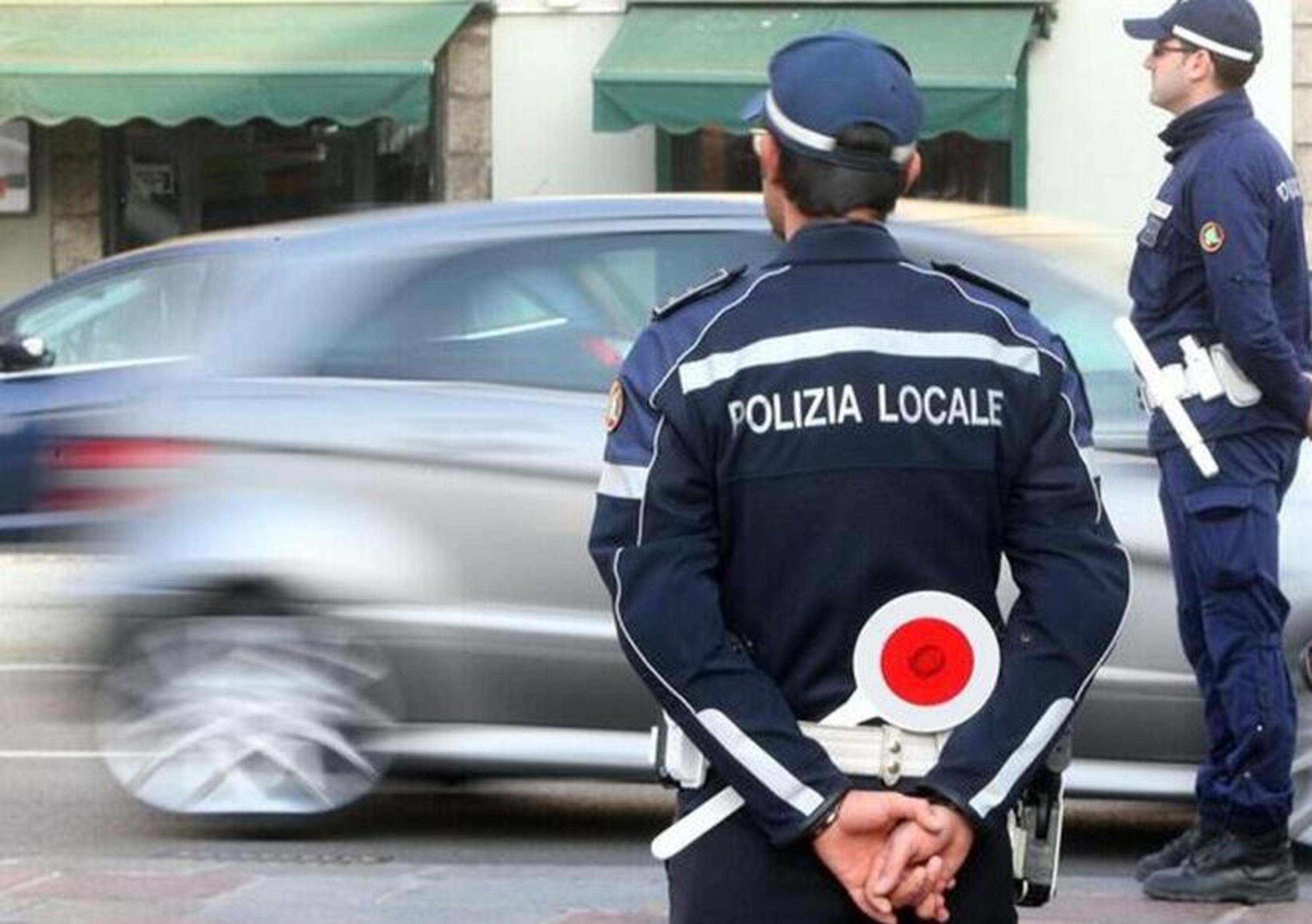 Modena, 50enne sorpreso in sella alla moto sequestrata