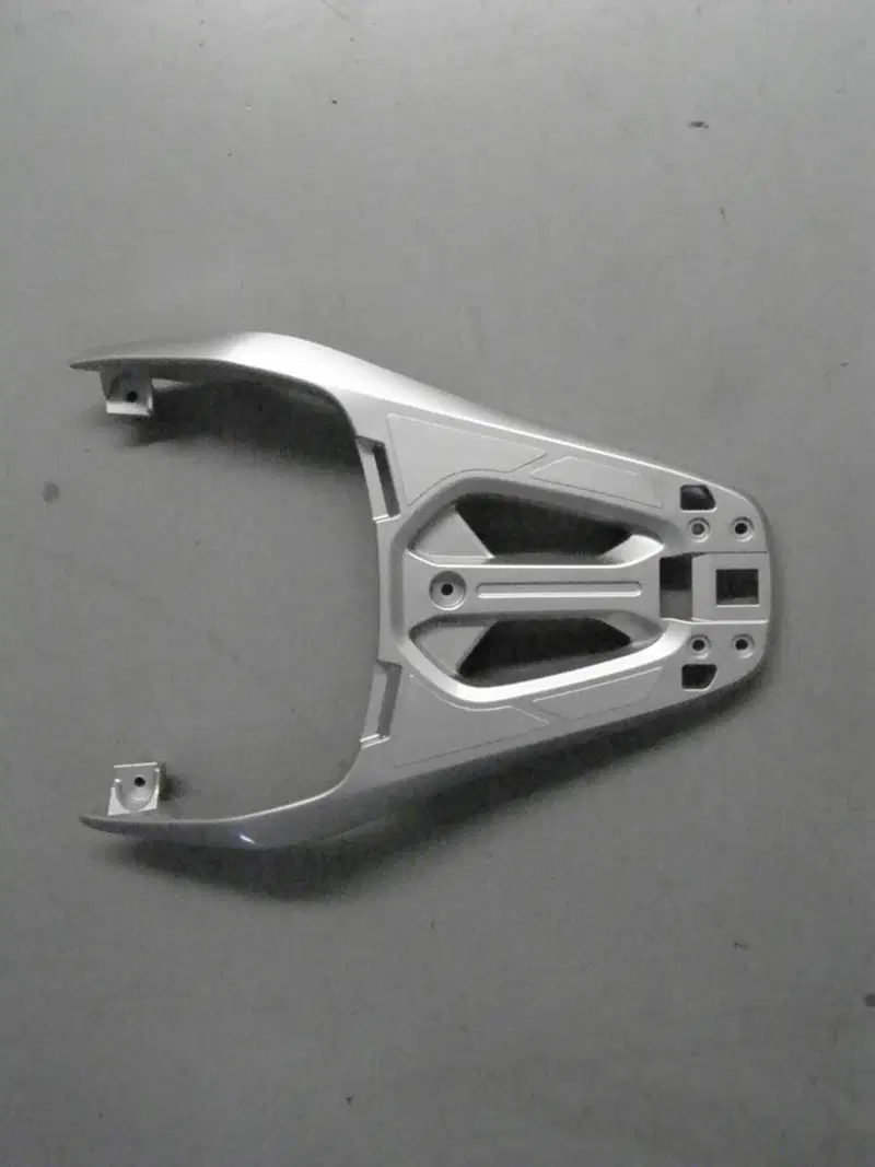 MANIGLIONE PORTAPACCHI ORIGINALE PER HONDA SH 300