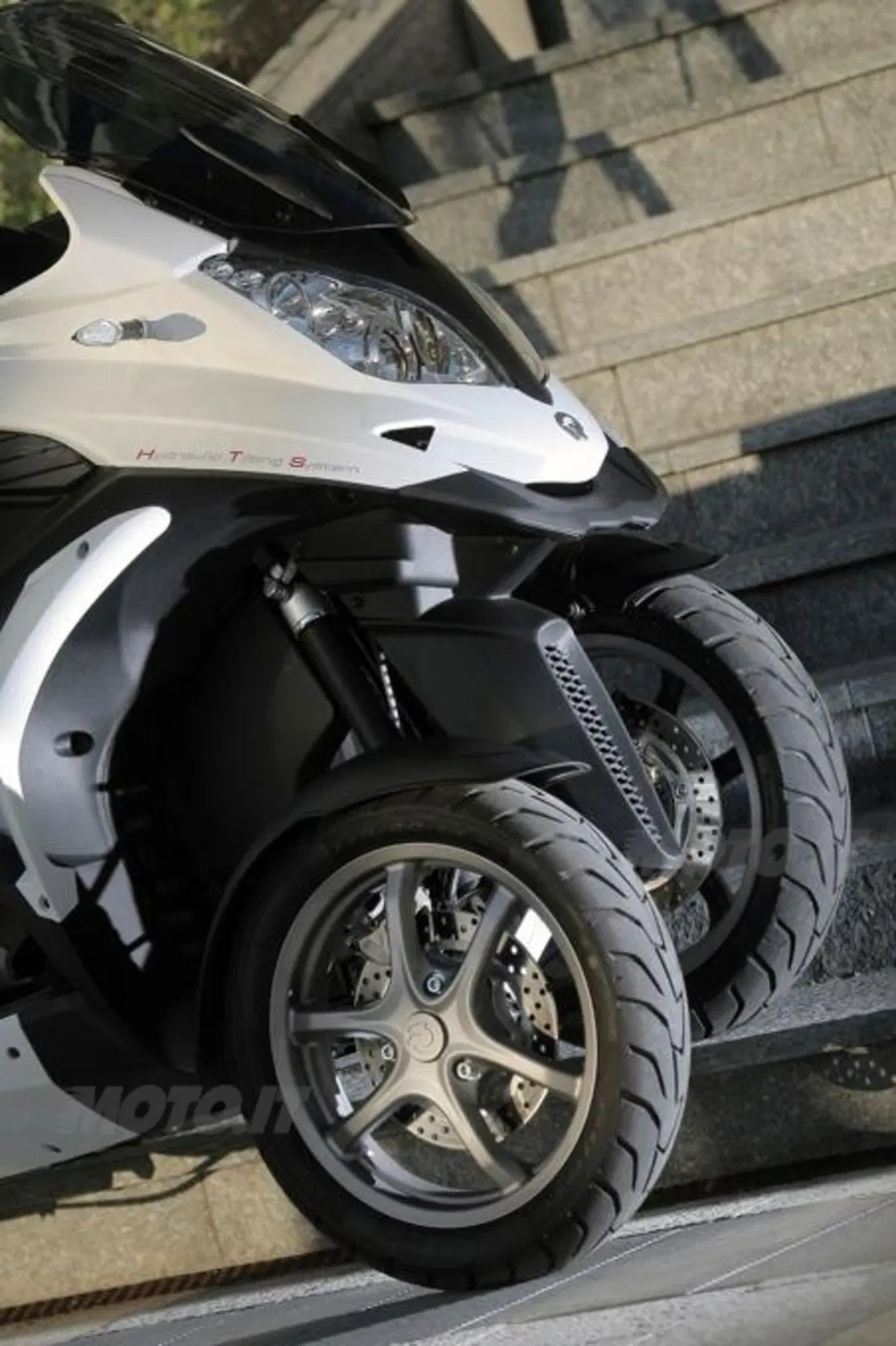 Quadro 350S (25)