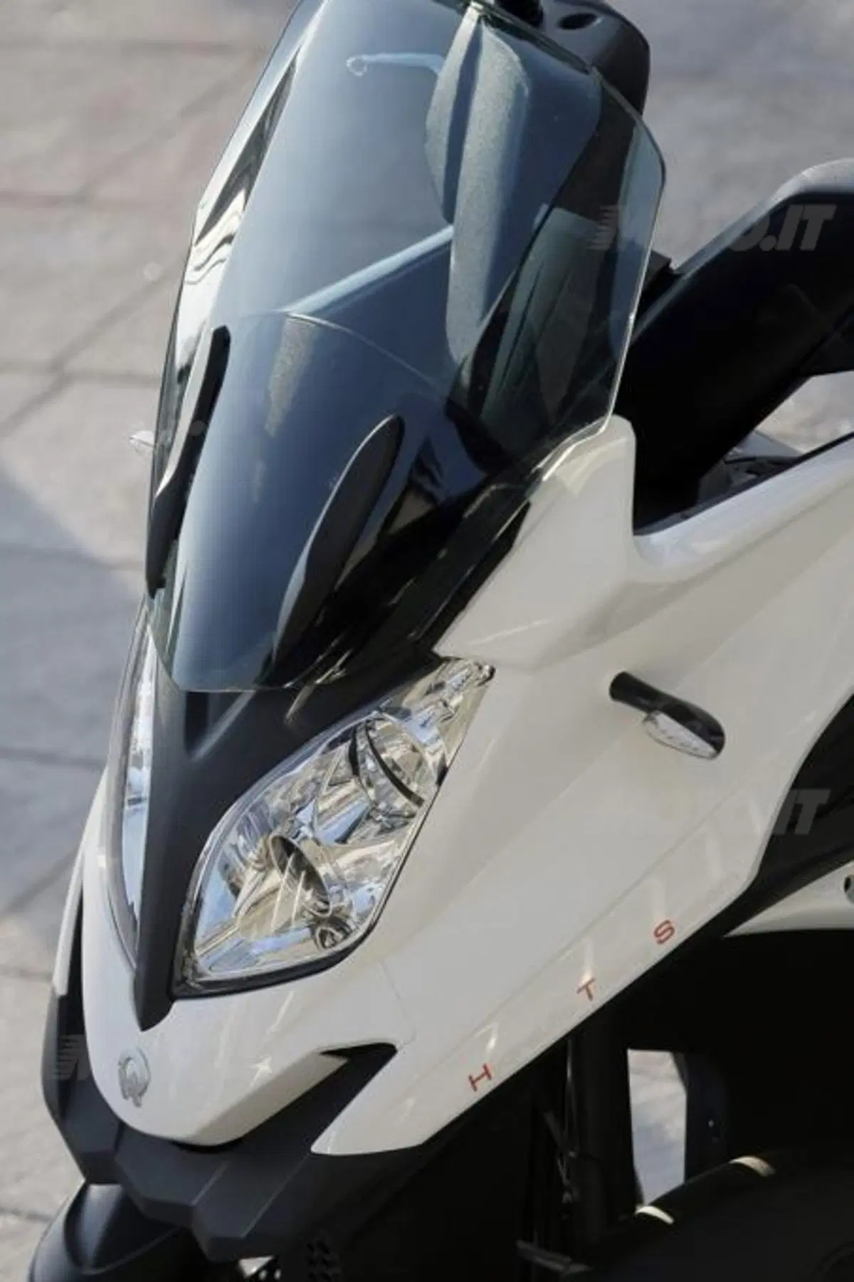 Quadro 350S (29)