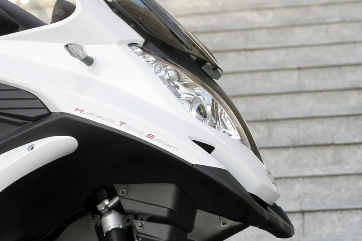 Quadro 350S (41)