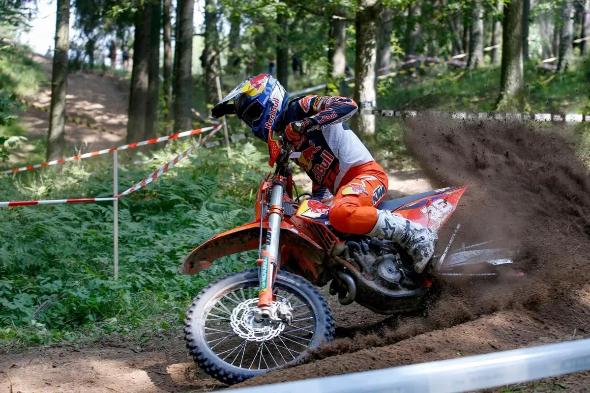 EnduroGP 21. Svezia. “Discussione” Ruprecht, TM, e Freeman, Beta (11)