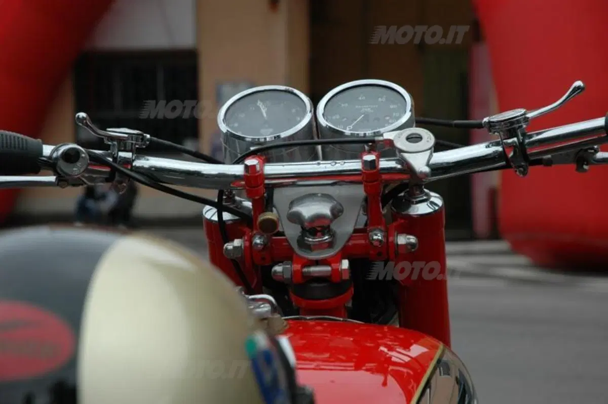 Open House Moto Guzzi 2013 (6)