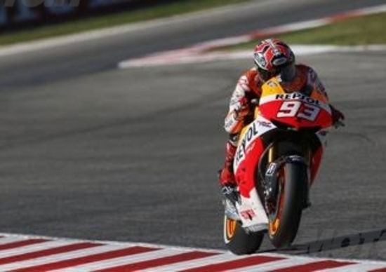 Marquez conquista la pole a Misano. Rossi 3°