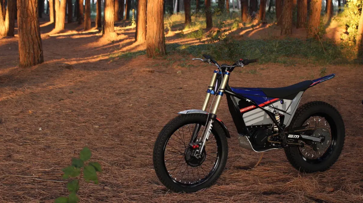 Electric Motion: gamma Epure 2022 per Trial e Alpinismo (12)