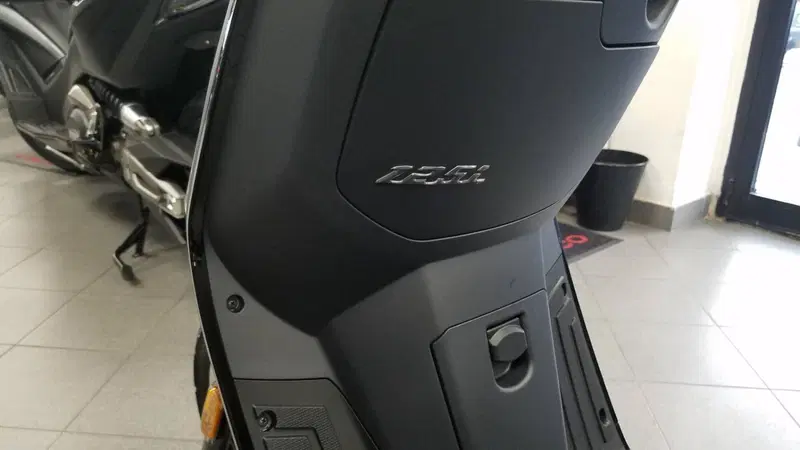 Kymco Like 125 (2021 - 26) (5)
