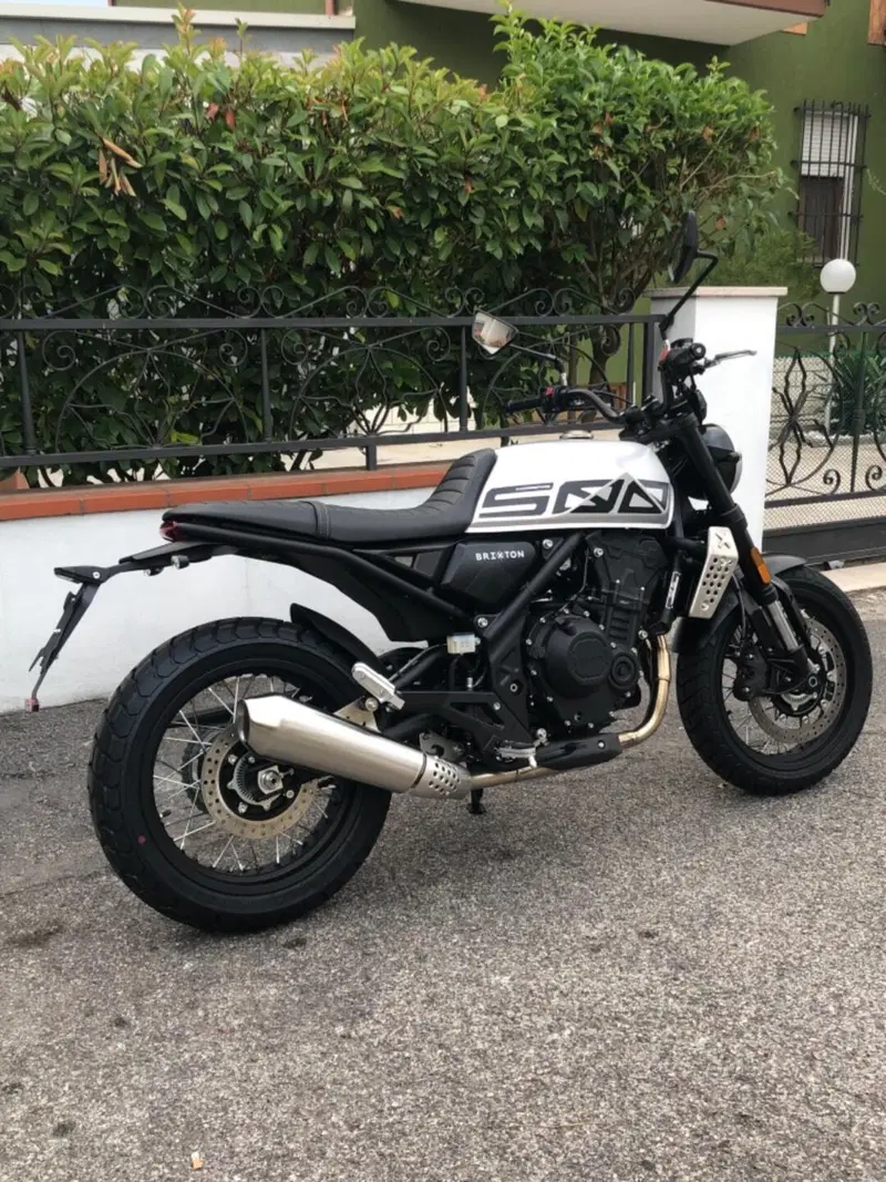 Brixton Motorcycles Crossfire 500 X (2021 - 26) (2)