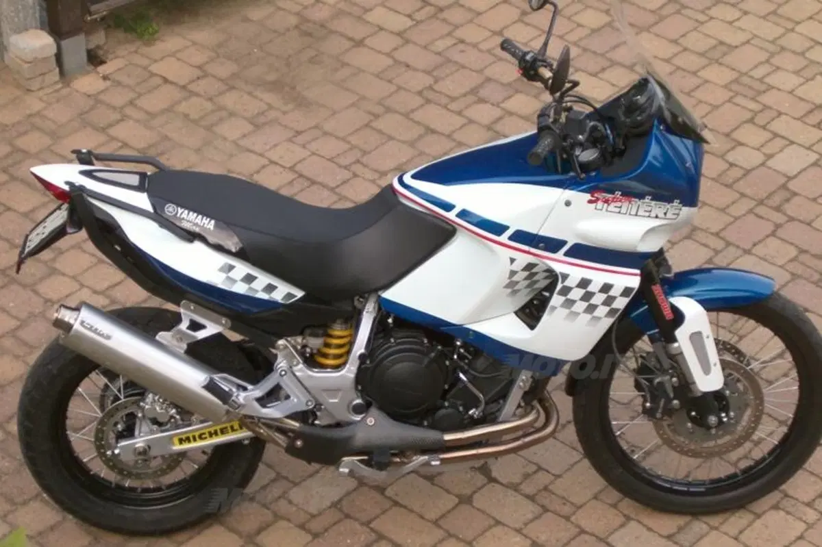 Yamaha SuperTénéré 750 special (10)