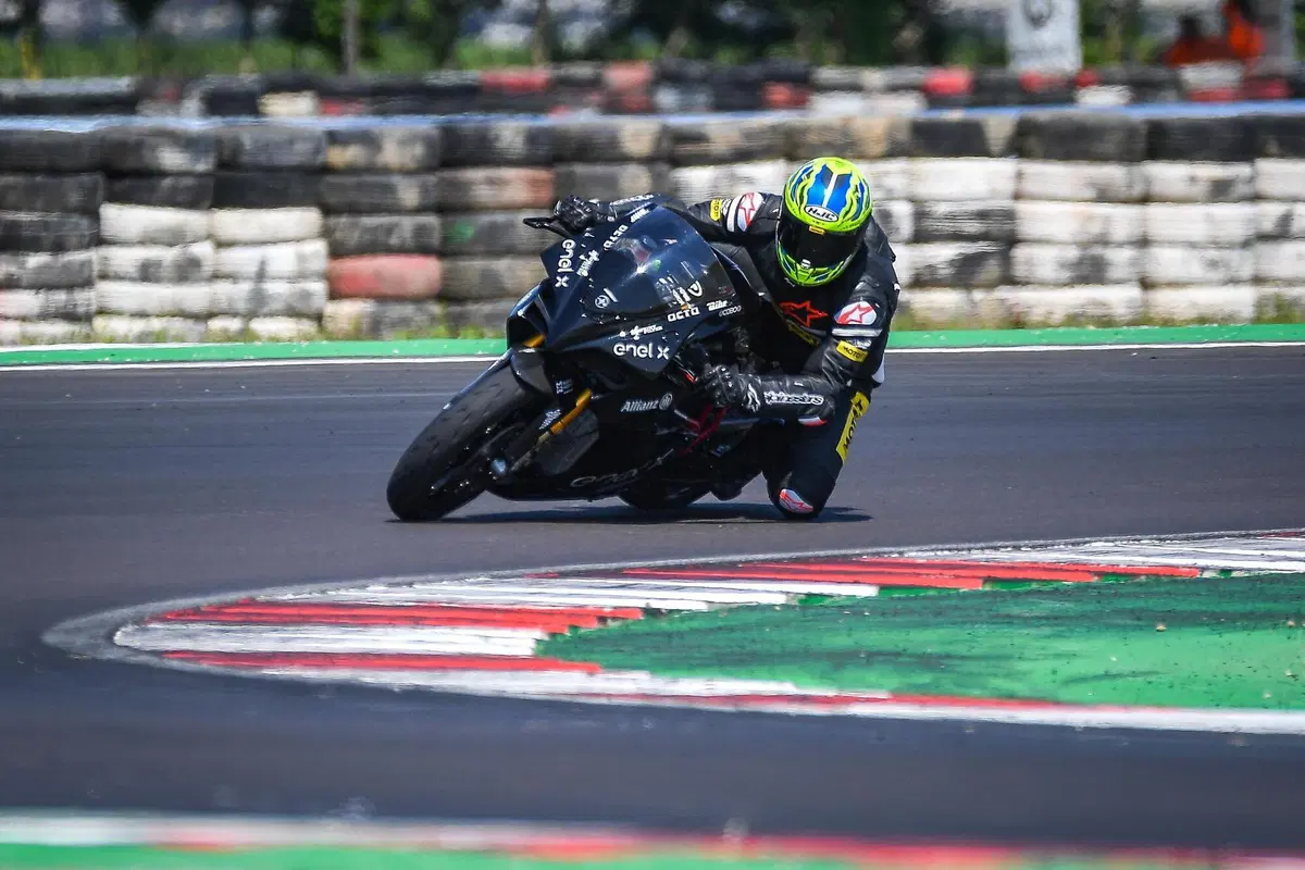 Energica Ego Kit Corsa Clienti: la MotoE per (quasi) tutti