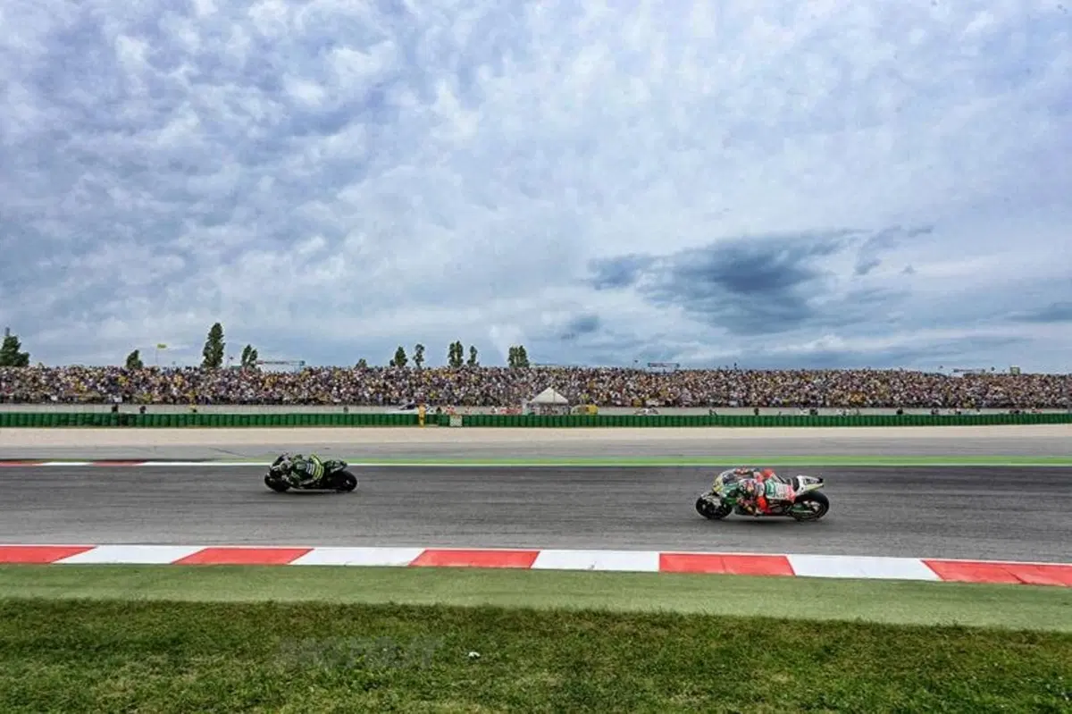 Le foto più spettacolari del GP di San Marino