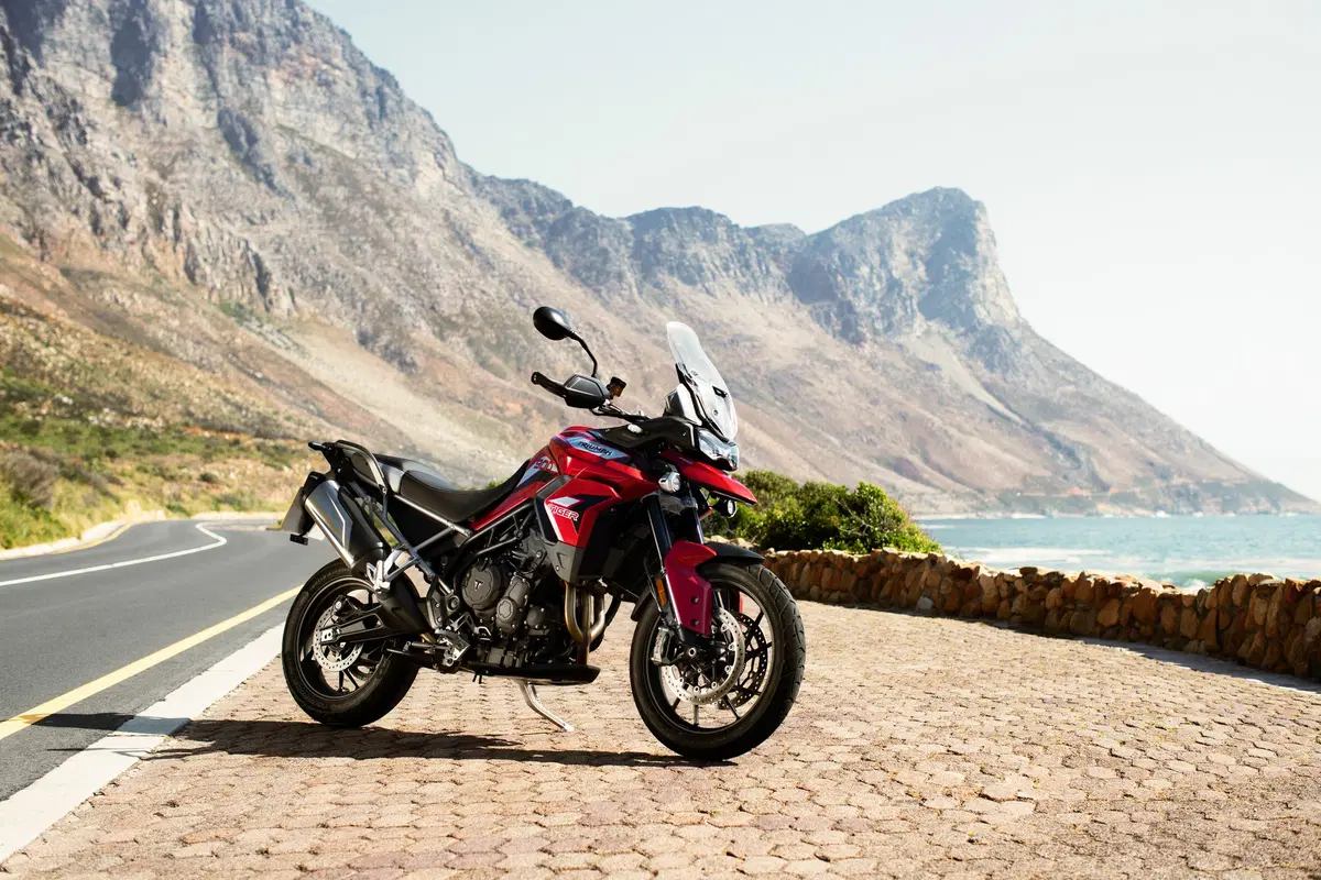 Triumph Tiger 900: tutti i prezzi della gamma 2020 (23)