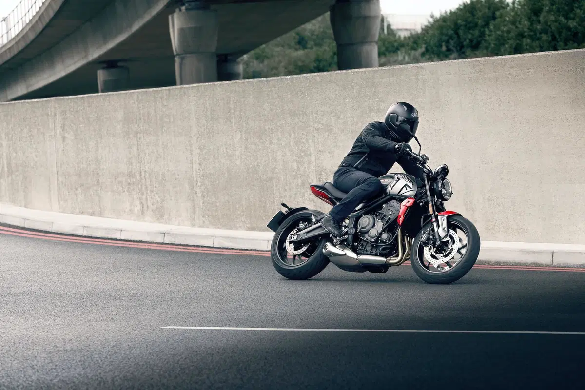 Triumph Trident 660: tutte le informazioni, prezzi e foto (12)
