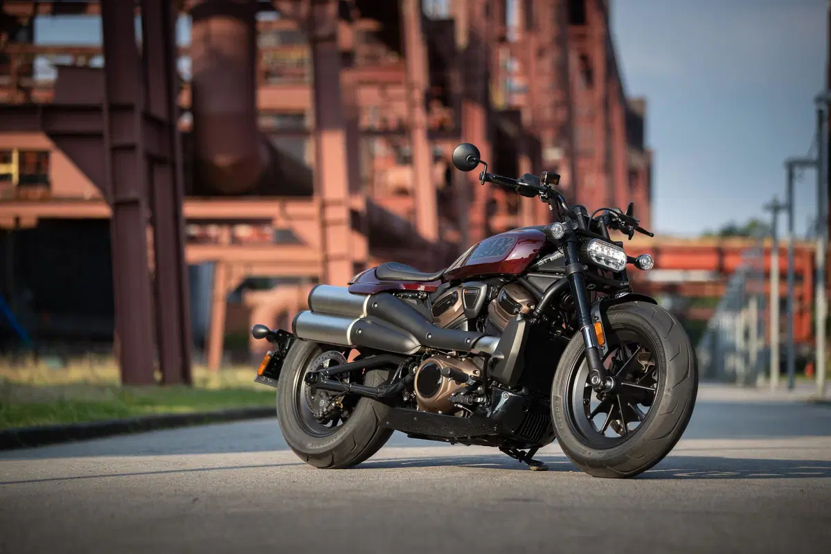 Harley-Davidson Sportster S: "You say you want a revolution!" (29)