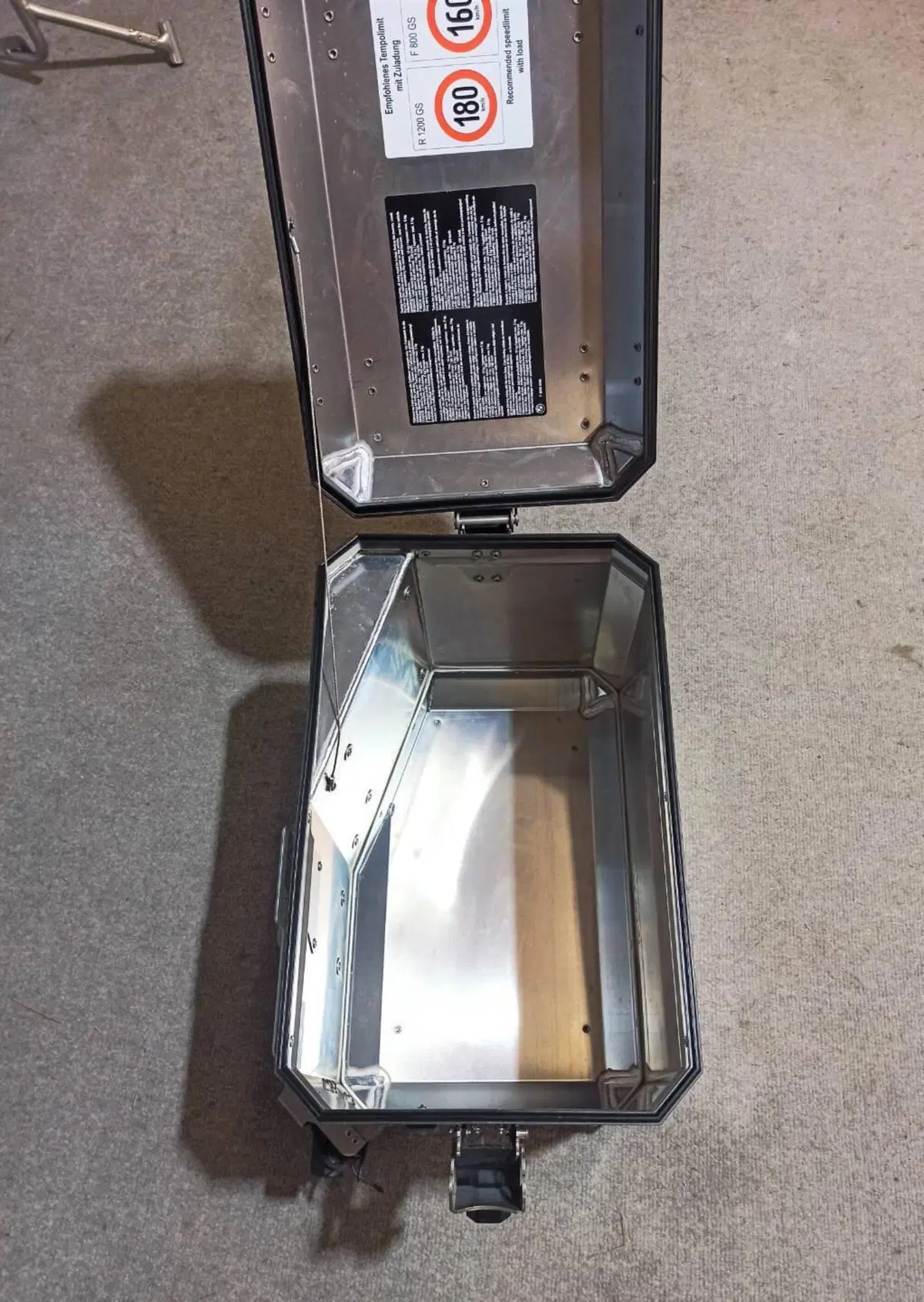 Valigia Laterale Destra ORIGINALE BMW F650 F800GS (5)
