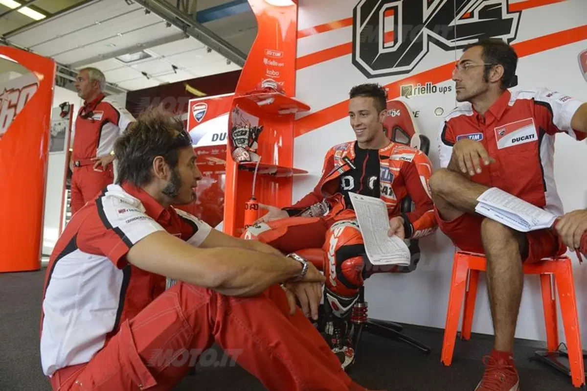 Le foto più spettacolari del GP di San Marino (31)