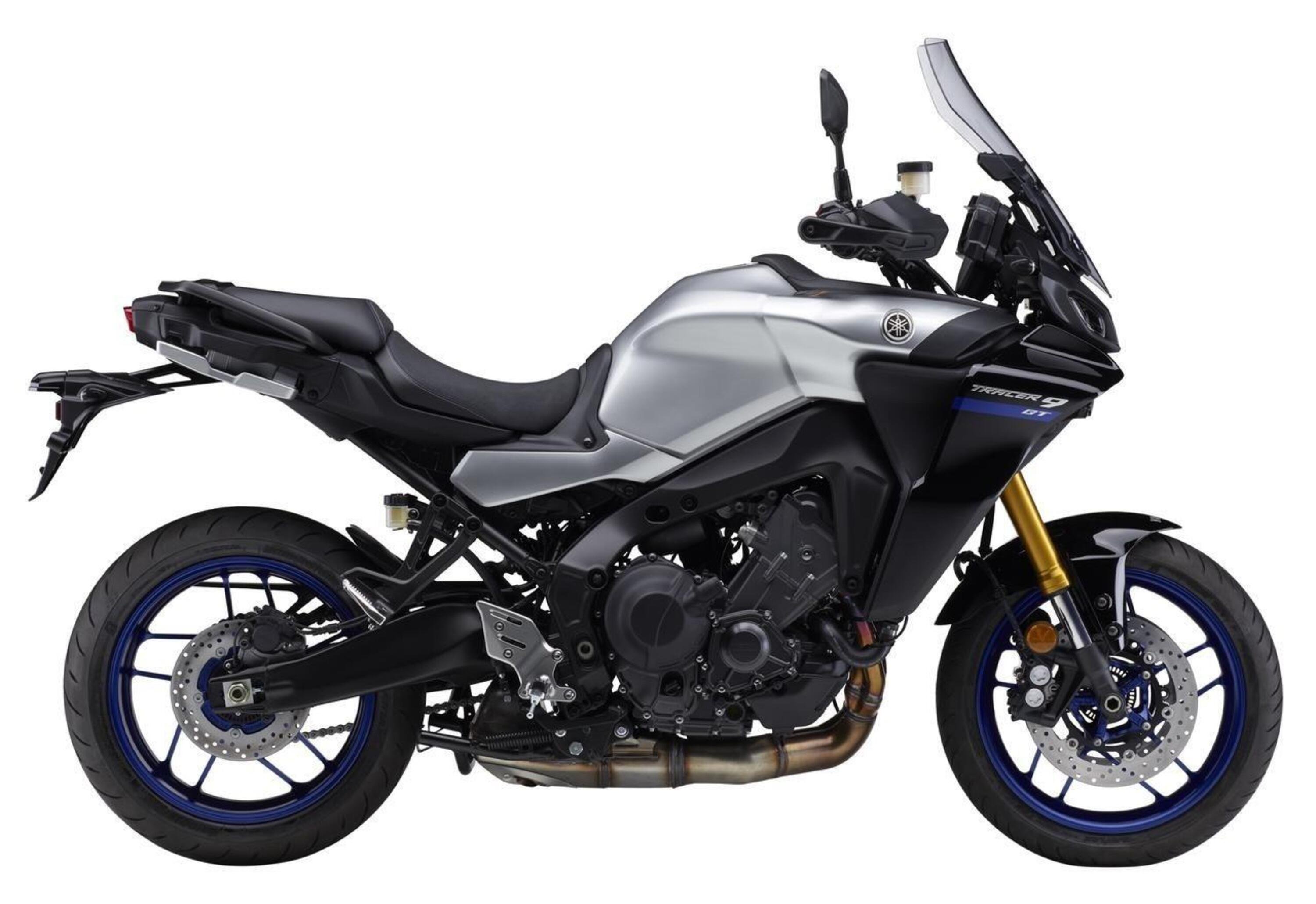 La Yamaha Tracer 9 GT sbarca in Giappone. Per noi c&#039;&egrave; il Travel Pack