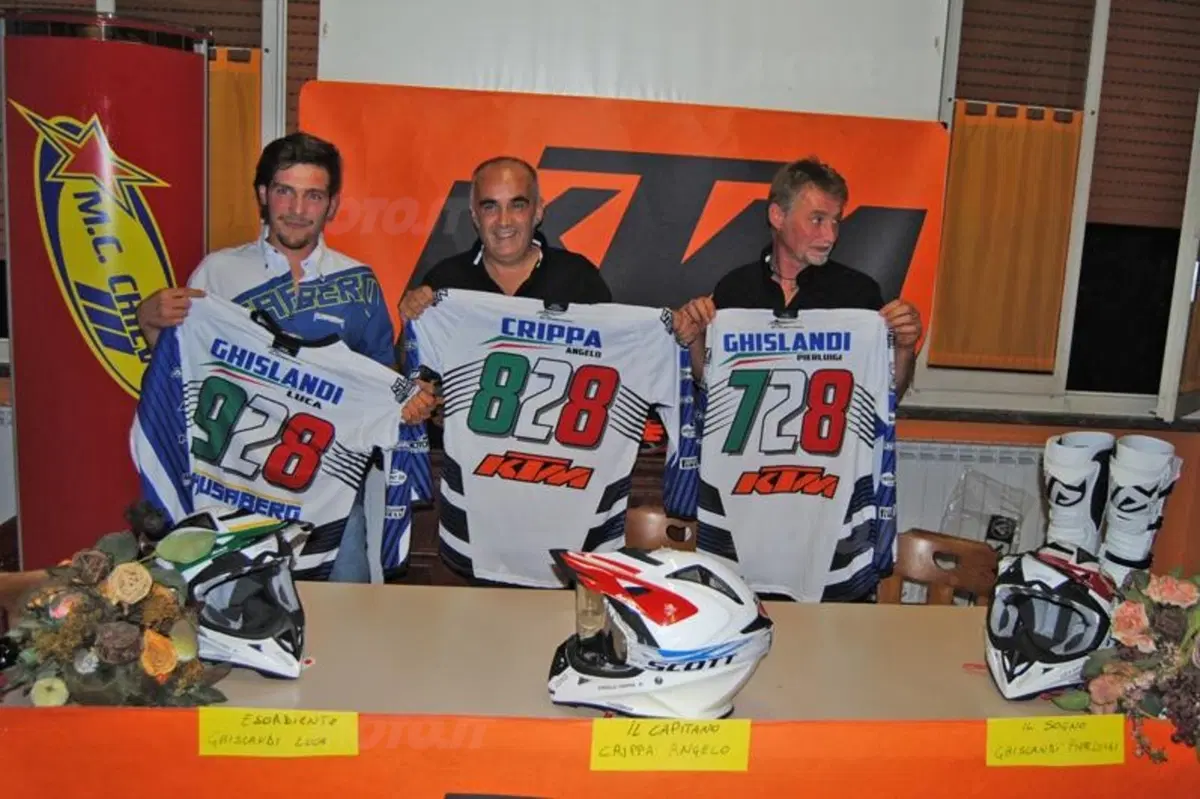 Il Moto Club Chieve presenta il team della Sei Giorni 2013 (2)
