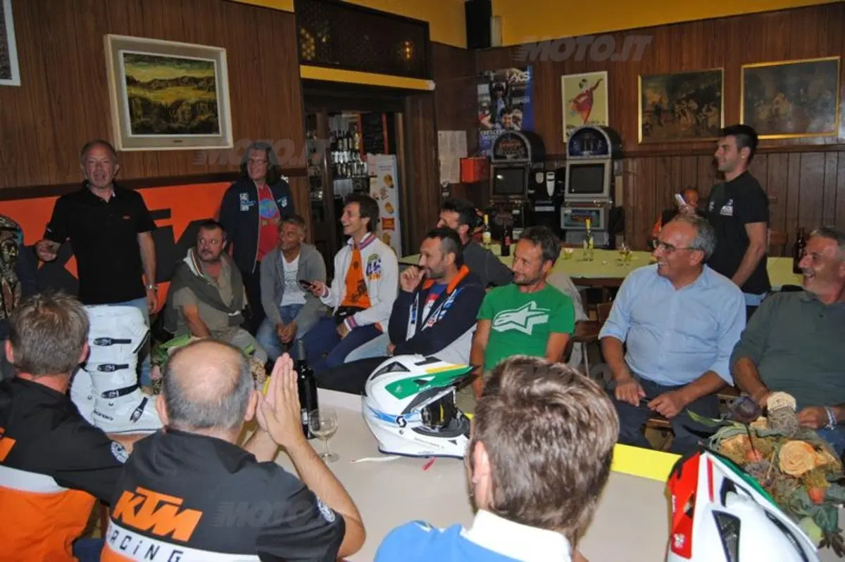 Il Moto Club Chieve presenta il team della Sei Giorni 2013 (4)
