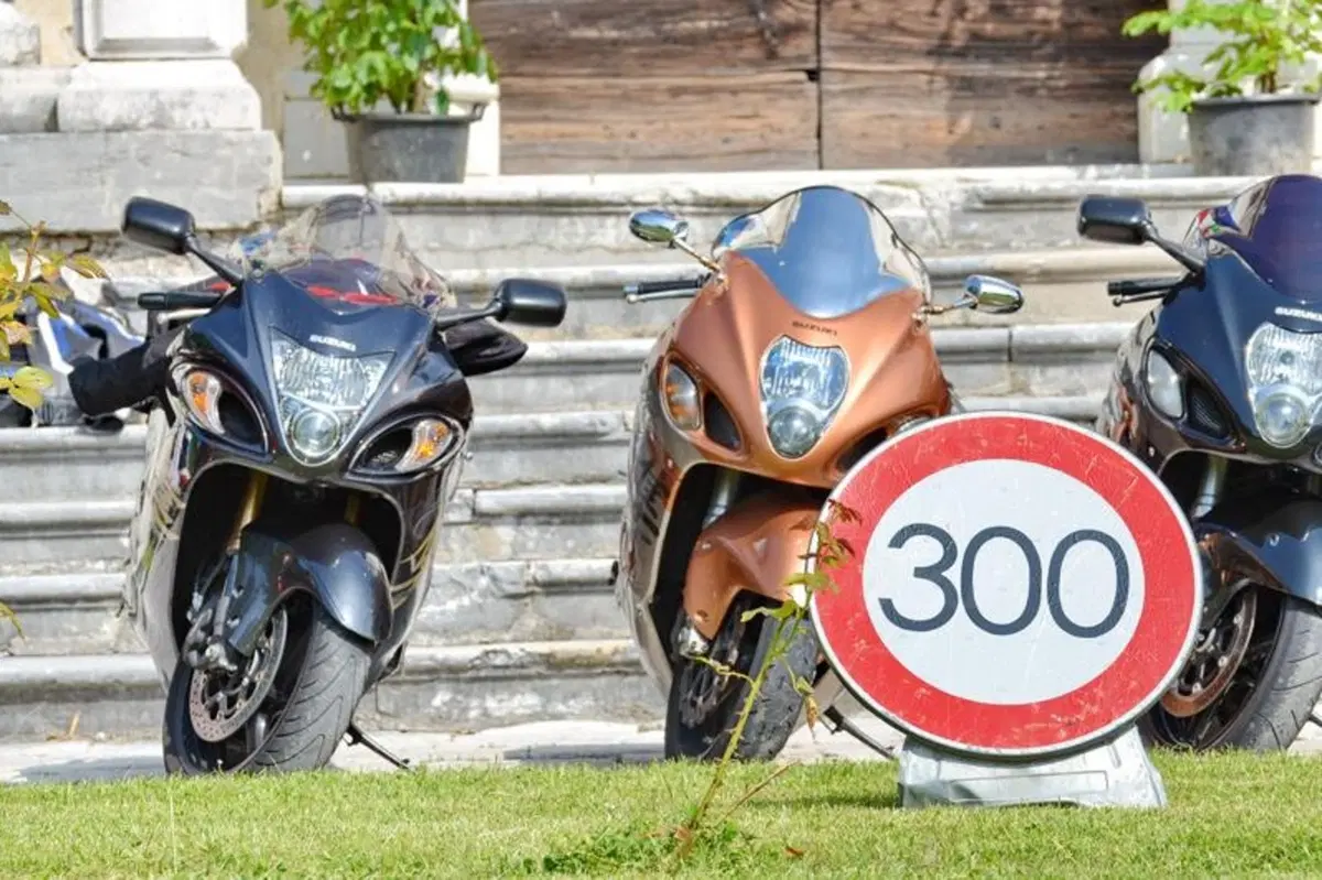 Suzuki Hayabusa Italian Meeting 2013, 60 moto da 6 Paesi