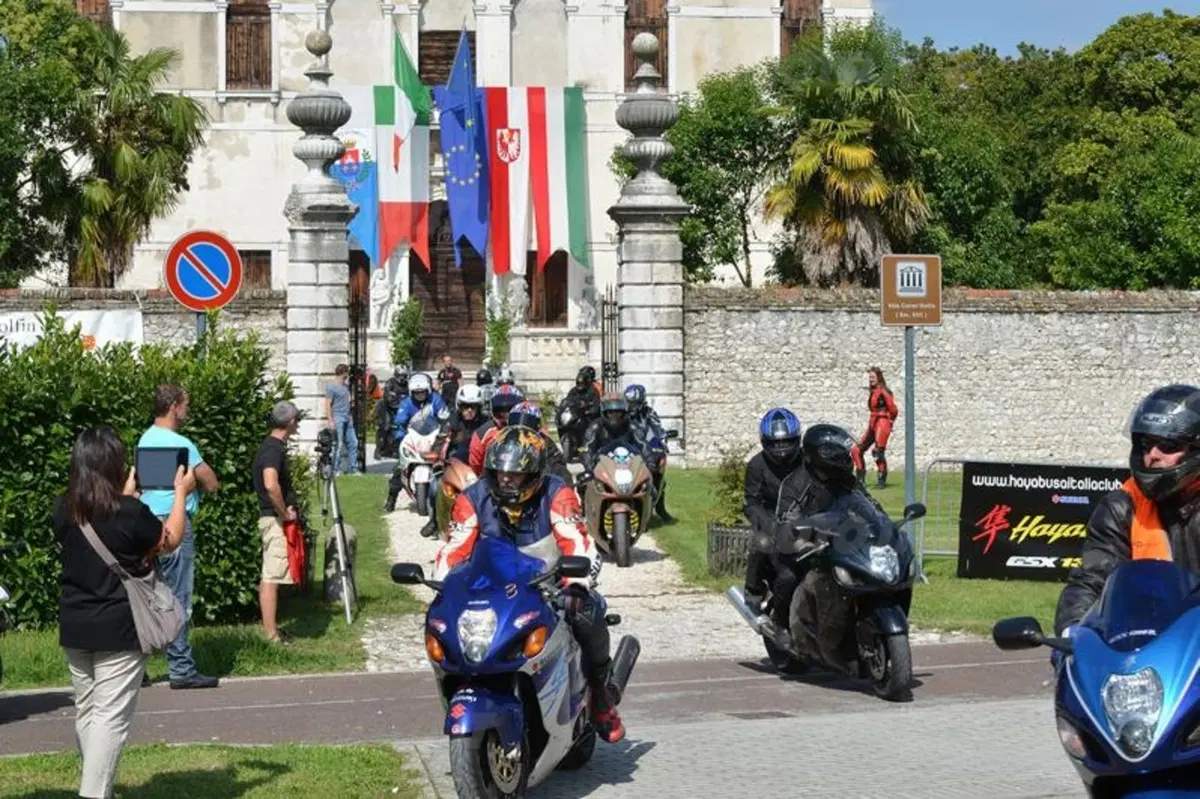 Suzuki Hayabusa Italian Meeting 2013, 60 moto da 6 Paesi (5)