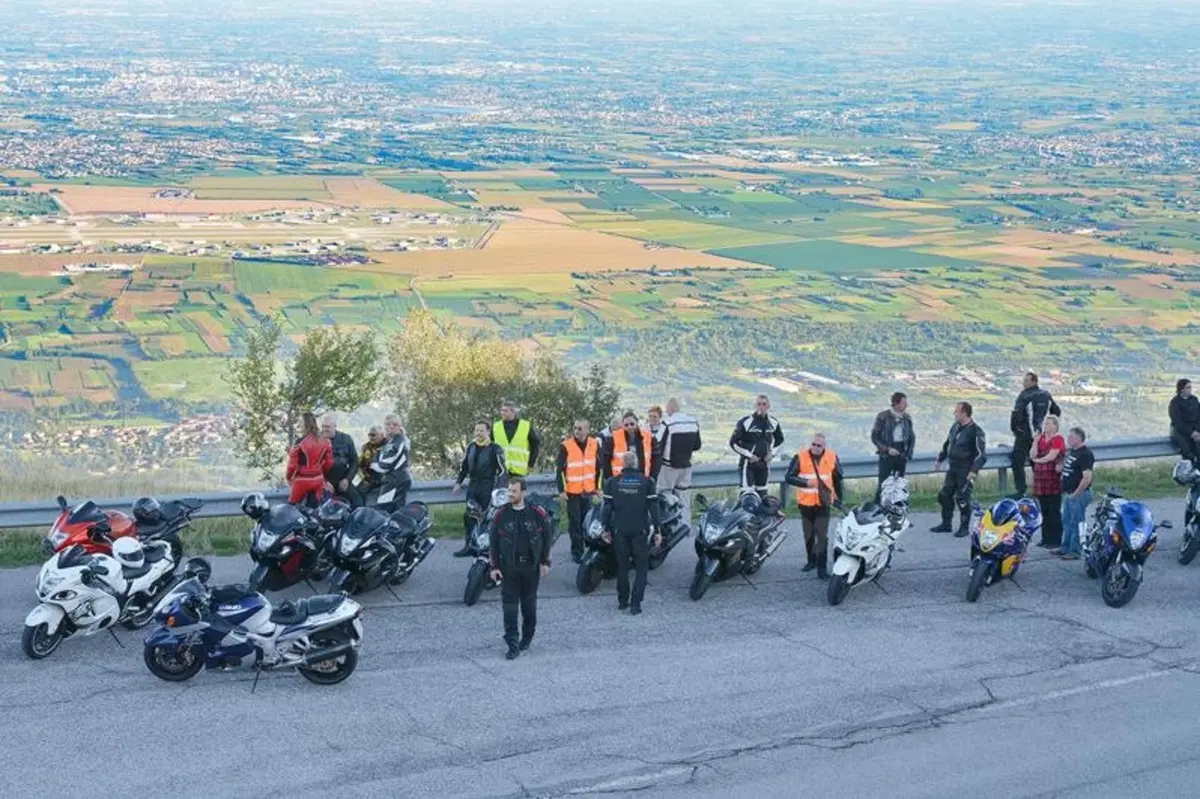 Suzuki Hayabusa Italian Meeting 2013, 60 moto da 6 Paesi (6)