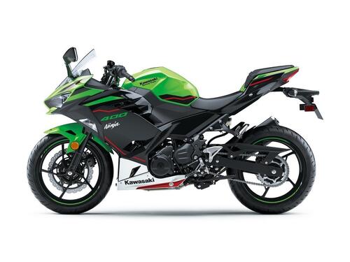 Kawasaki Ninja 400 e Z400 m.y. 2022. Presentate in Giappone (9)